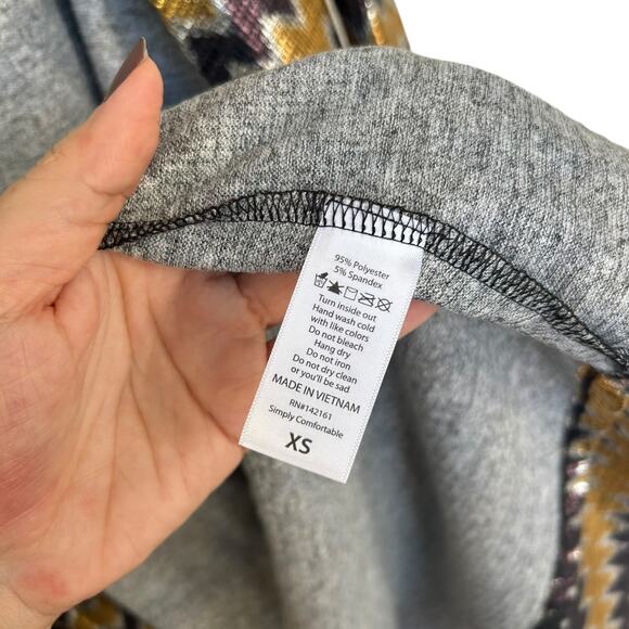 Lularoe Women's Sarah Elegant Collection Gold + Silver Chevron Duster Size XS - Picture 5 of 6